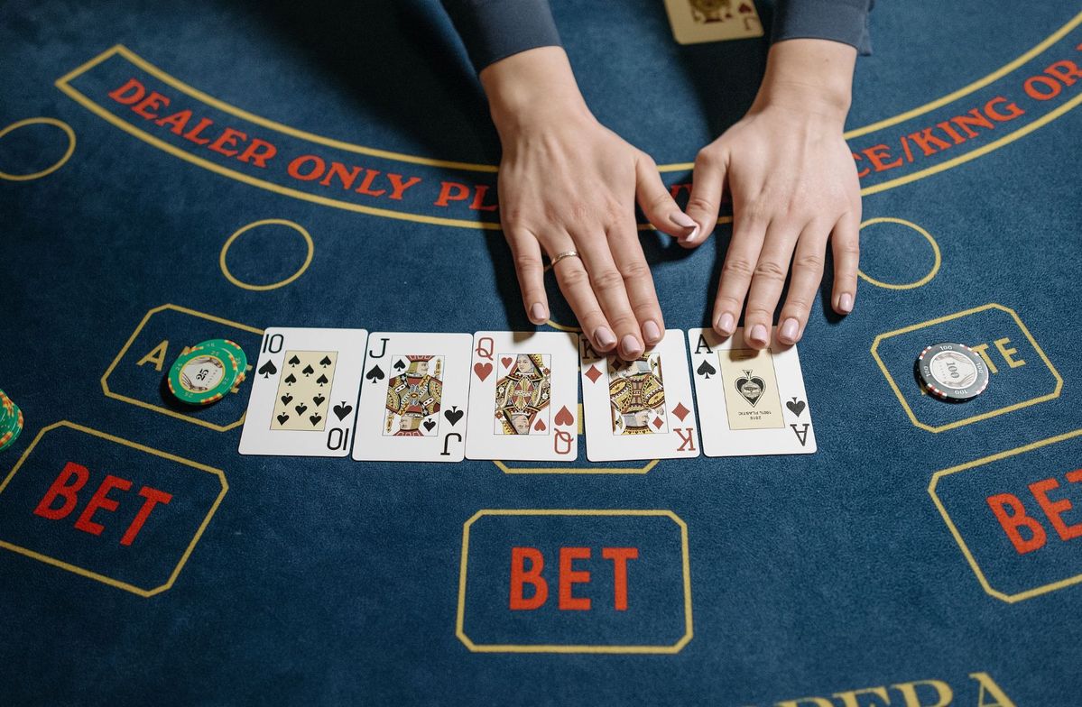 Golden Bank Slot پاکستان ریئل منی گیمز